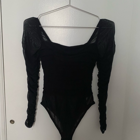 Princess Polly Black Mesh Sleeve Bodysuit - Picture 3 of 5
